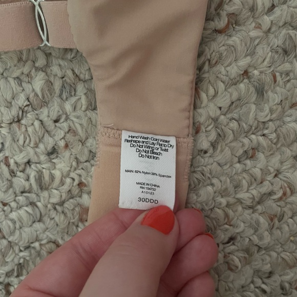 30DDD/E Tshirt bra - Picture 4 of 8